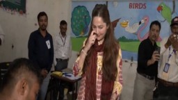 Congress leader Mumtaz Patel casts her vote in Gujarat's Bharuch